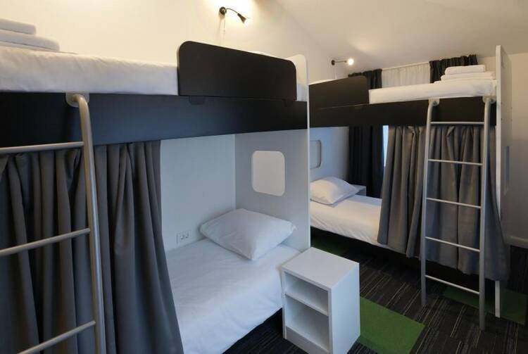 Hostel 365 For U