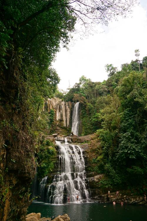 Nauyaca Waterfall