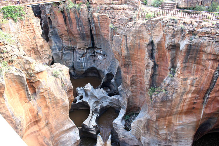 Bourke's Luck Potholes