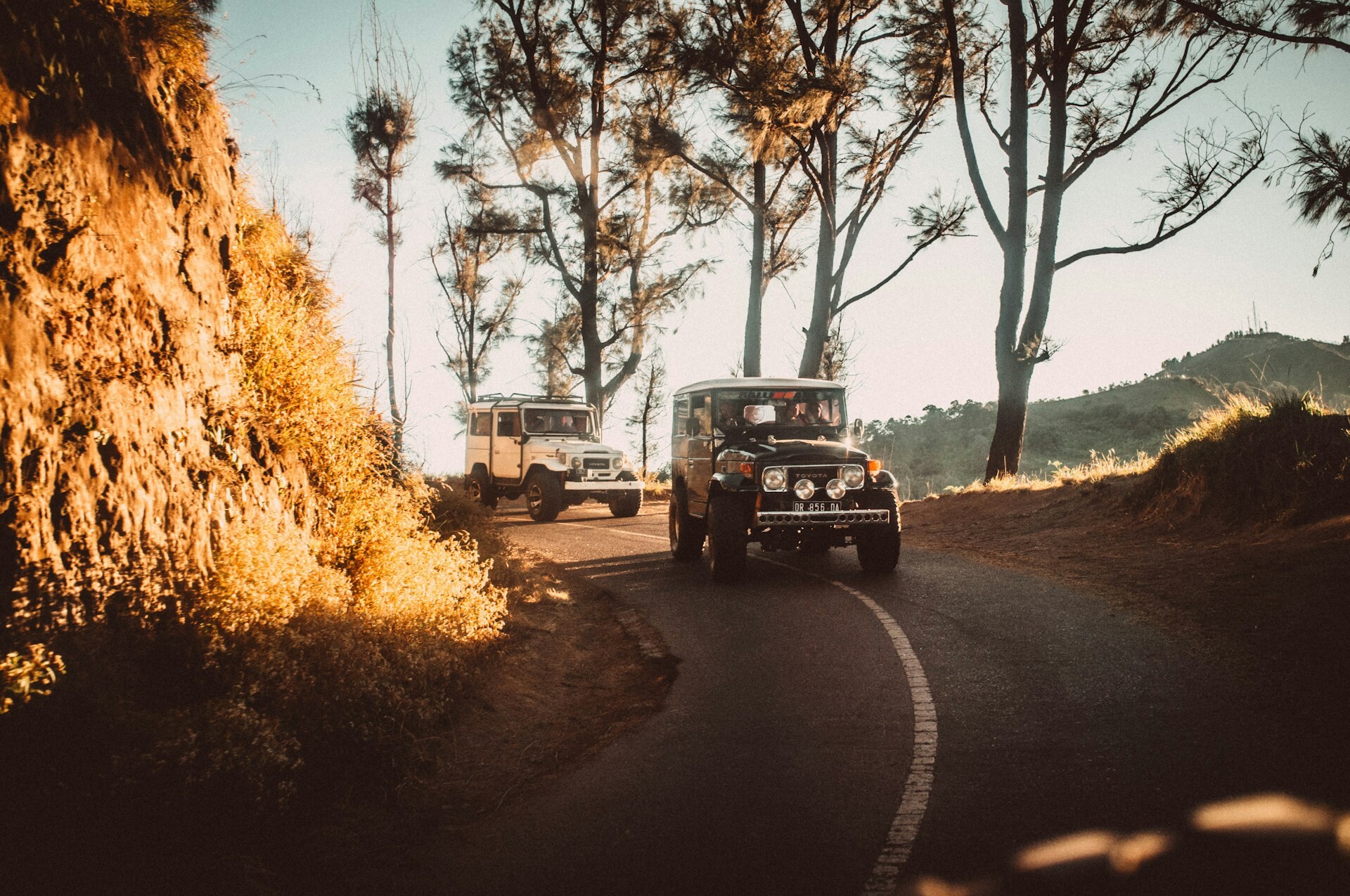 Jeeps - road trip in Java - feature