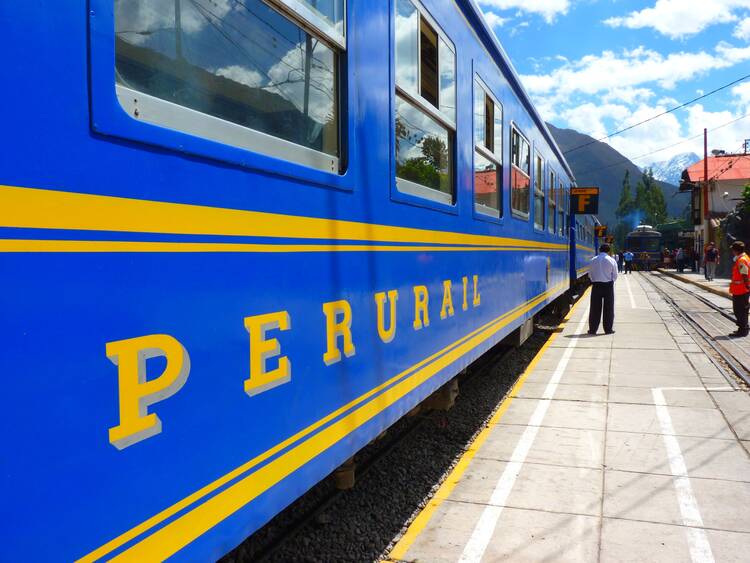 PeruRail to Aguas Calientes