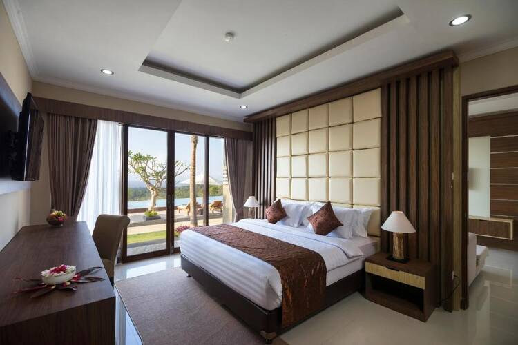 Semabu Hills Hotel Nusa Penida