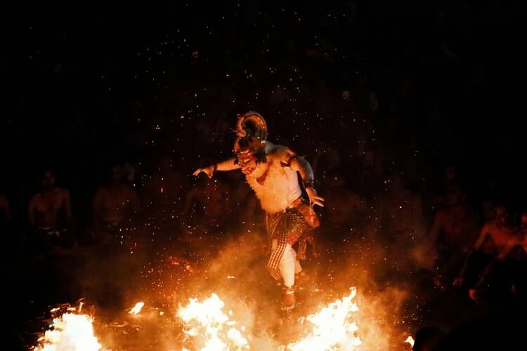 Kecak dance - featured
