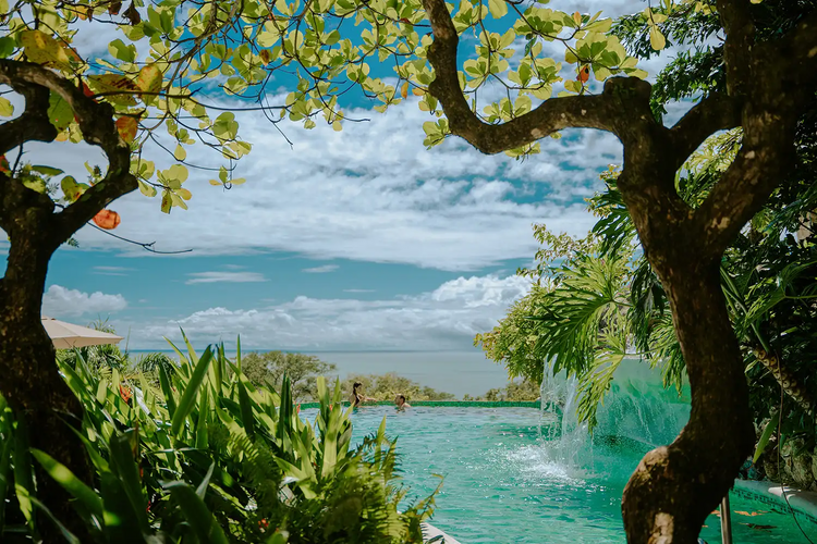 Parador Resort & Spa
