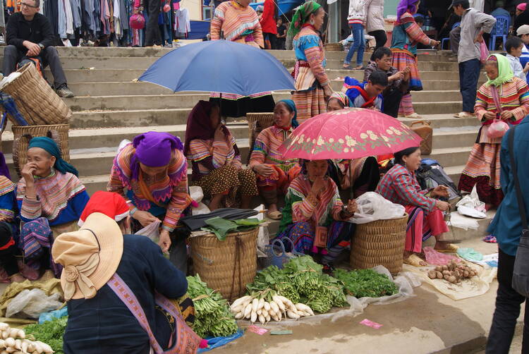 Bac Ha Market