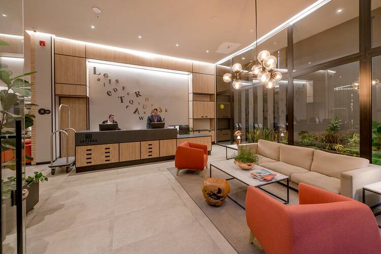 Lettera Hotel