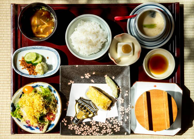 Aesthetic Japan food - featured
