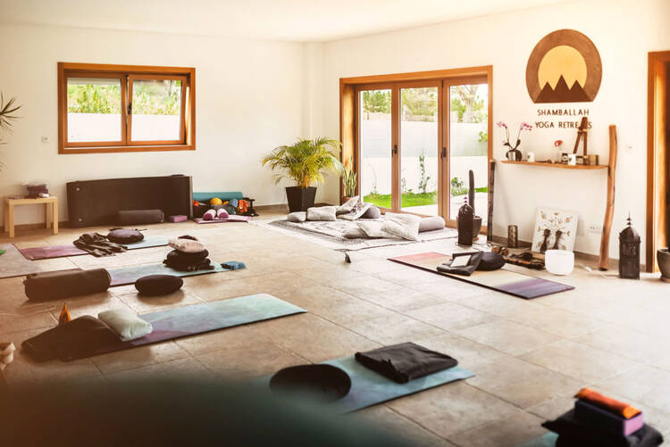 Shamballah Yoga Retreats