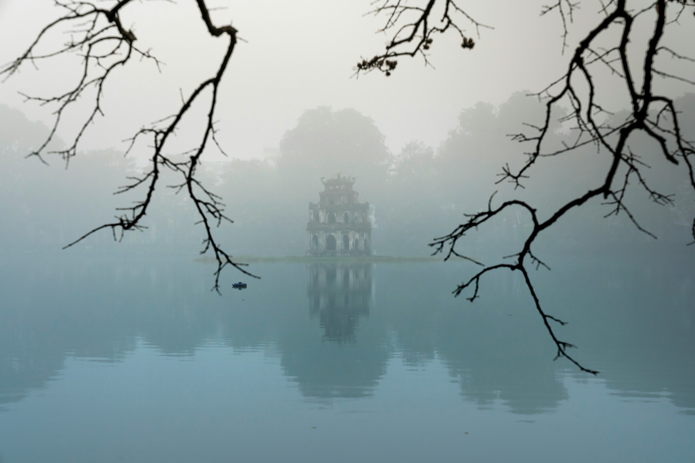 Hoan Kiem Lake