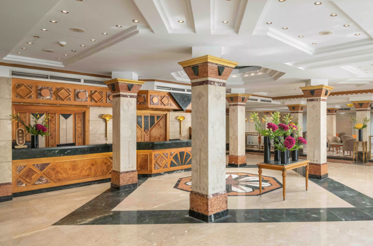 Jaz Pyramids Resort 