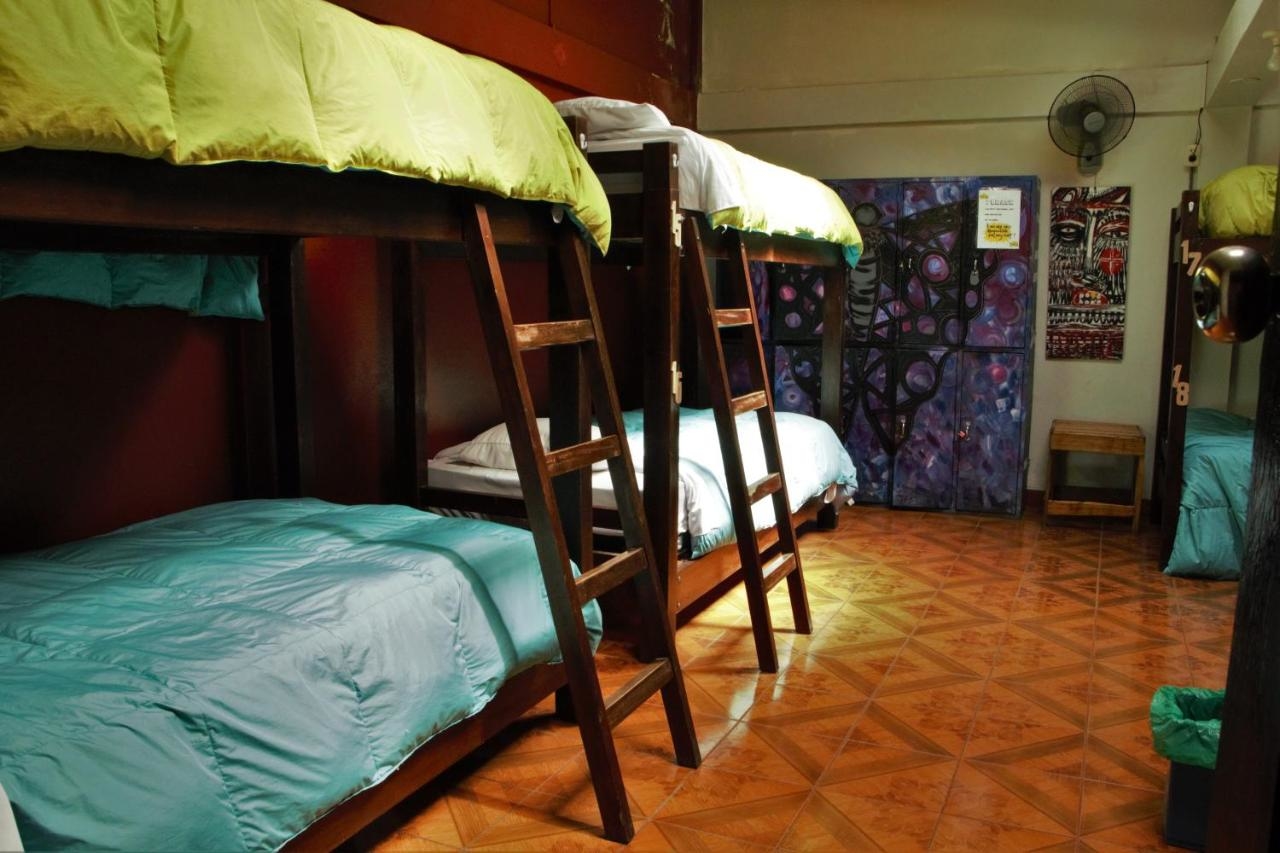 Dorm room in Supertramp Hostel