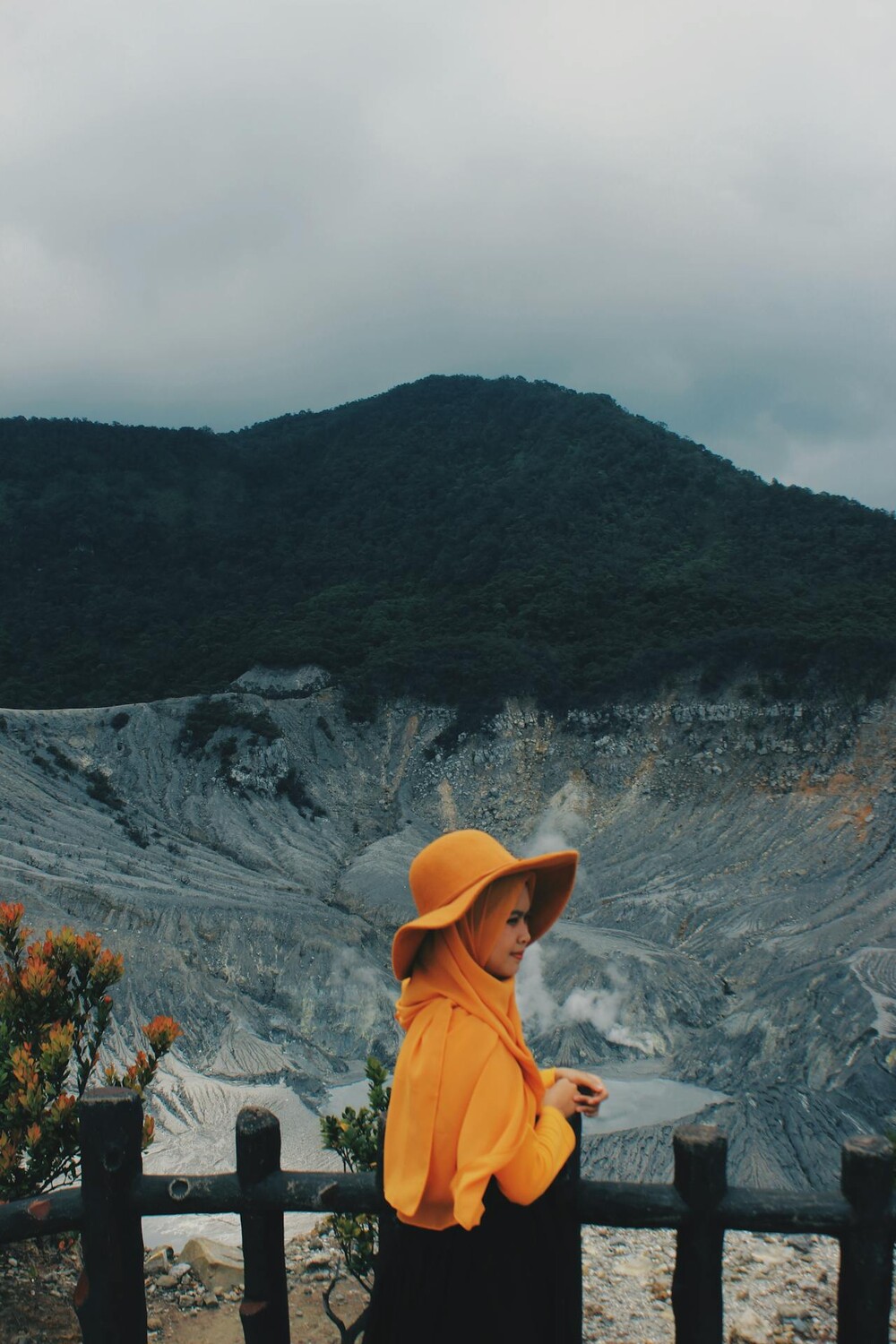 Tangkuban Perahu Crater
