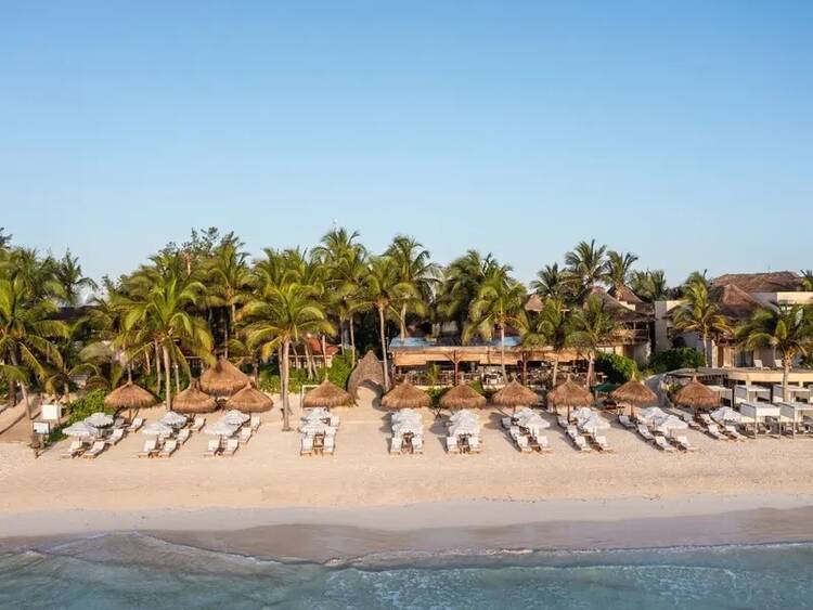 Ana y José Hotel & Beach Club