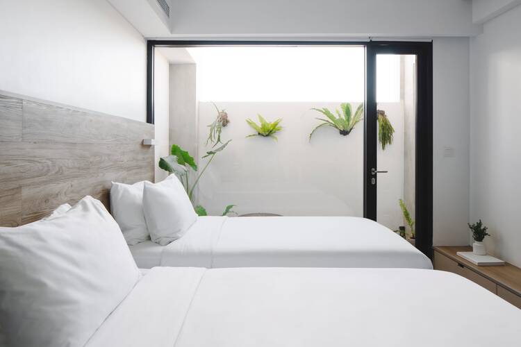 Lloyd’s Inn Bali