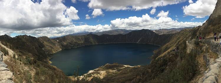 Quilotoa Lagoon