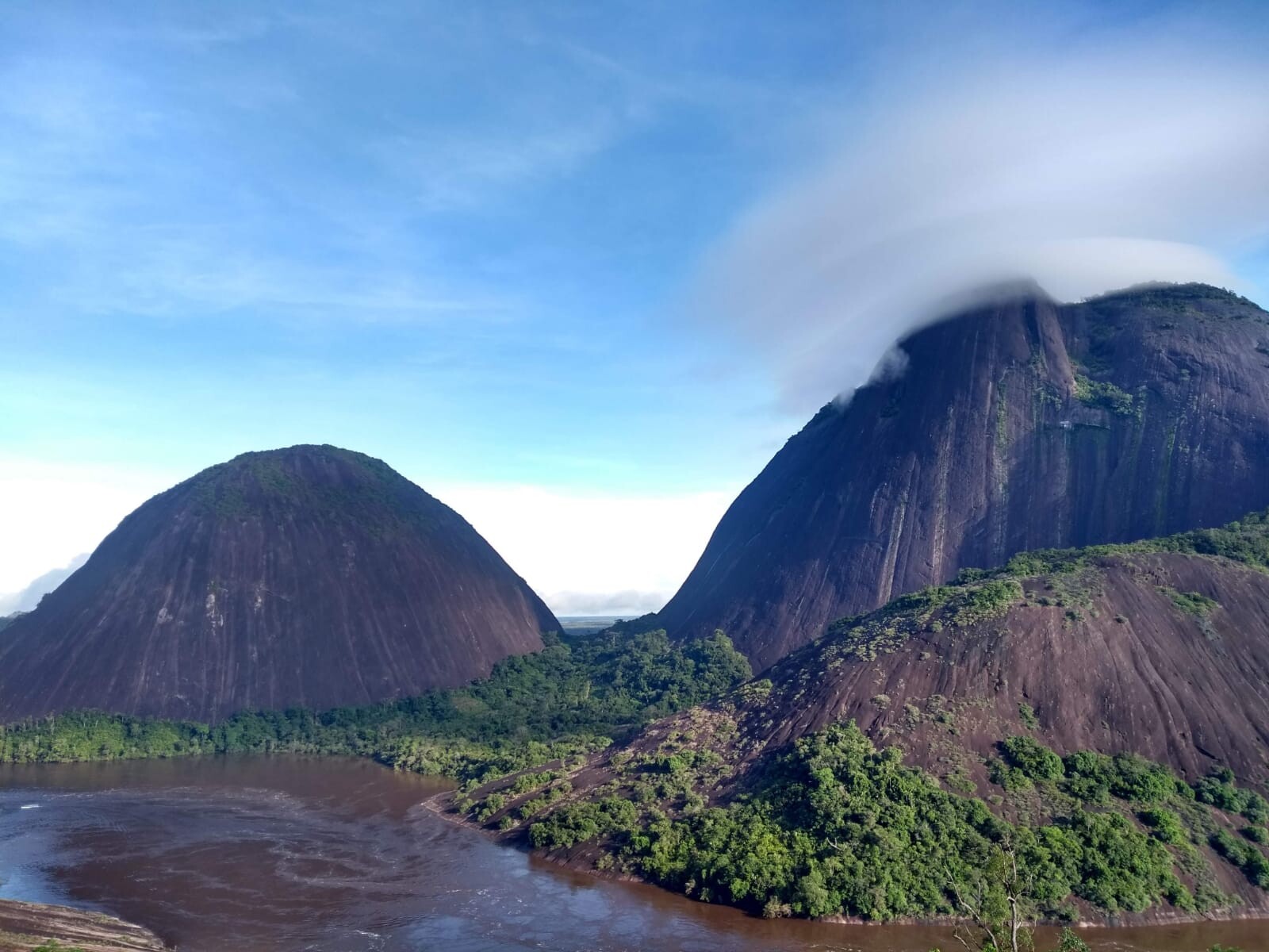 Cerros de Mavecure, Guanía Colombia