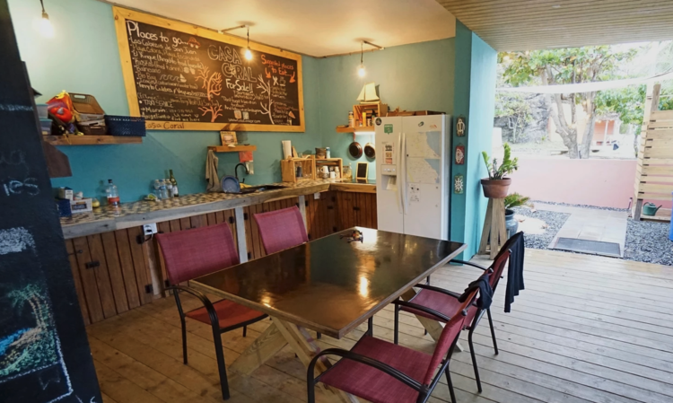 Casa Coral Hostel