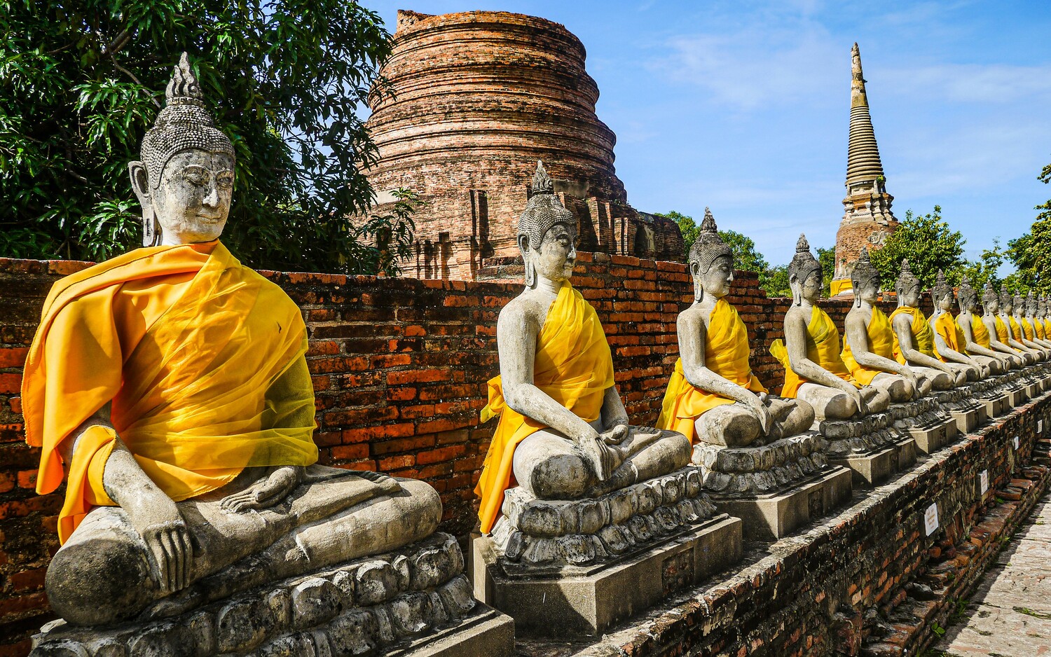 Ayutthaya Wat Yai Chai Mongkhon details - featured