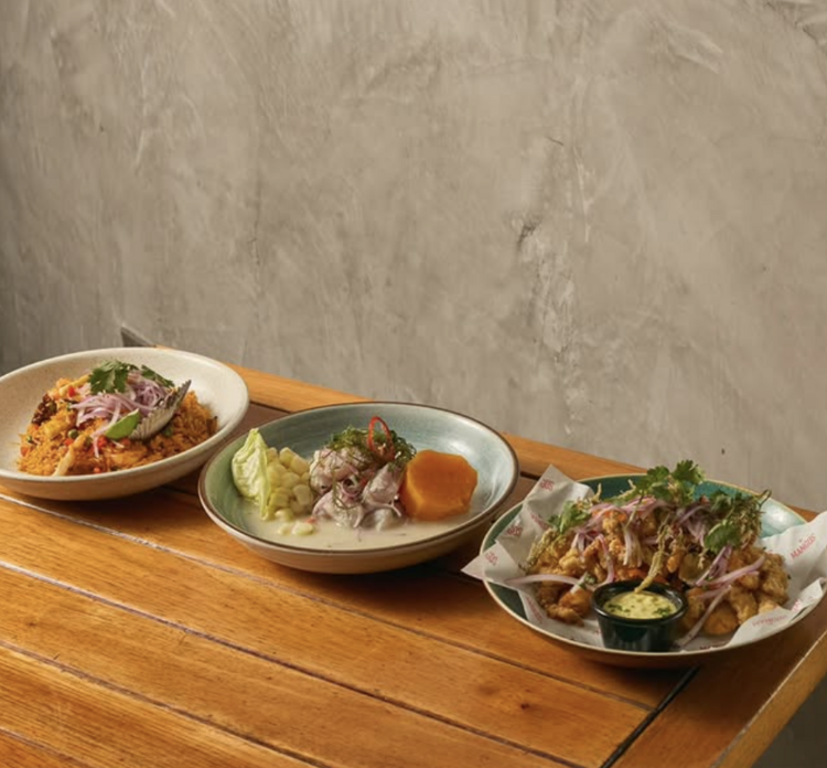 Mangos Larcomar welcome dinner