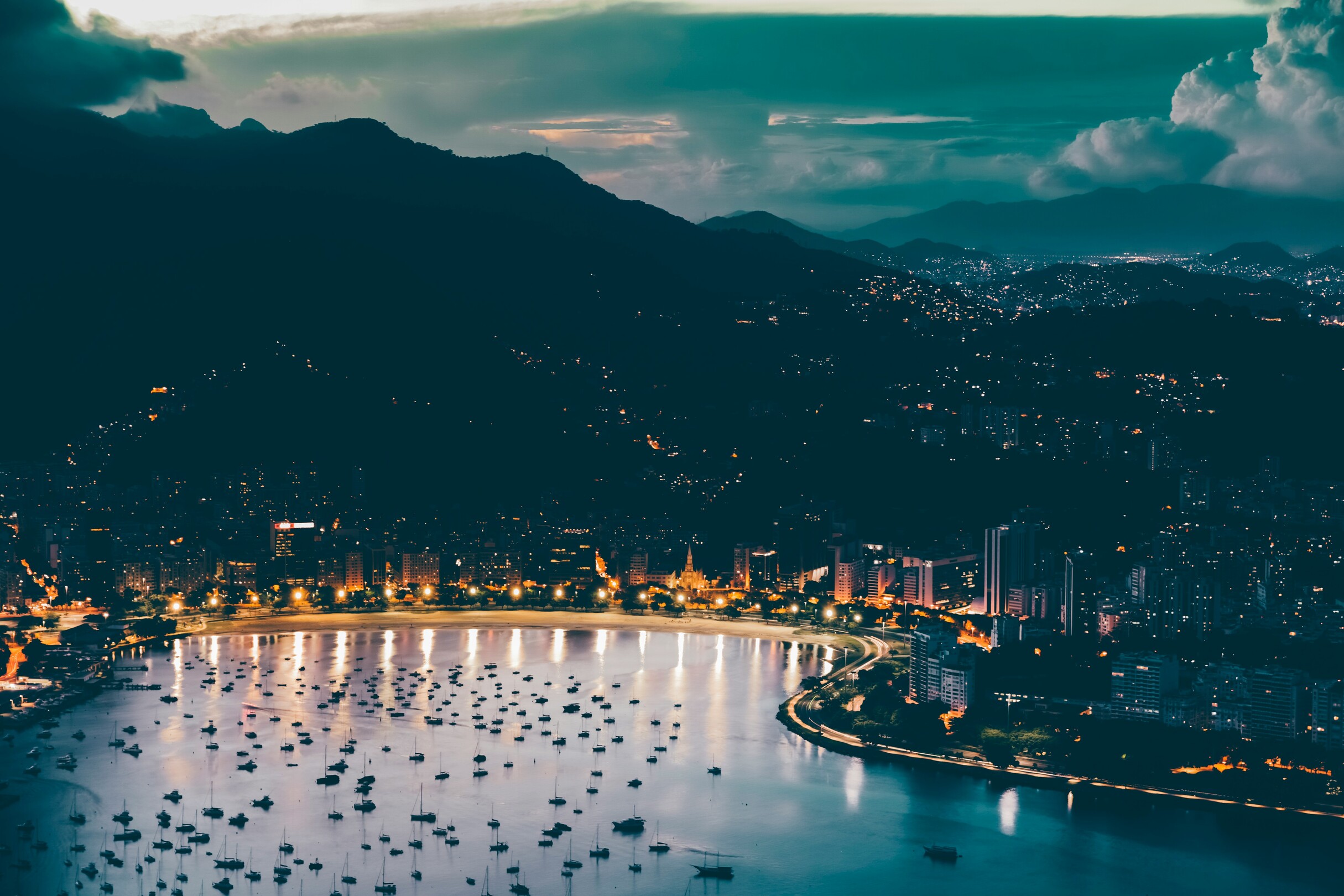 Rio de Janeiro night - featured