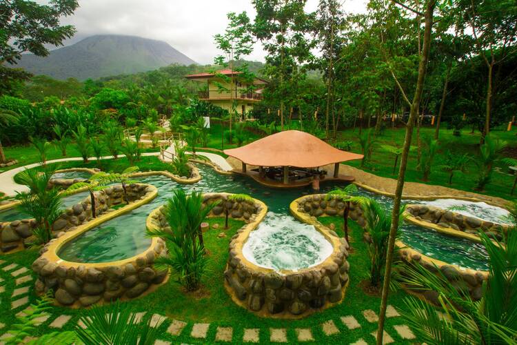 Volcano Lodge, Hotel & Thermal Experience