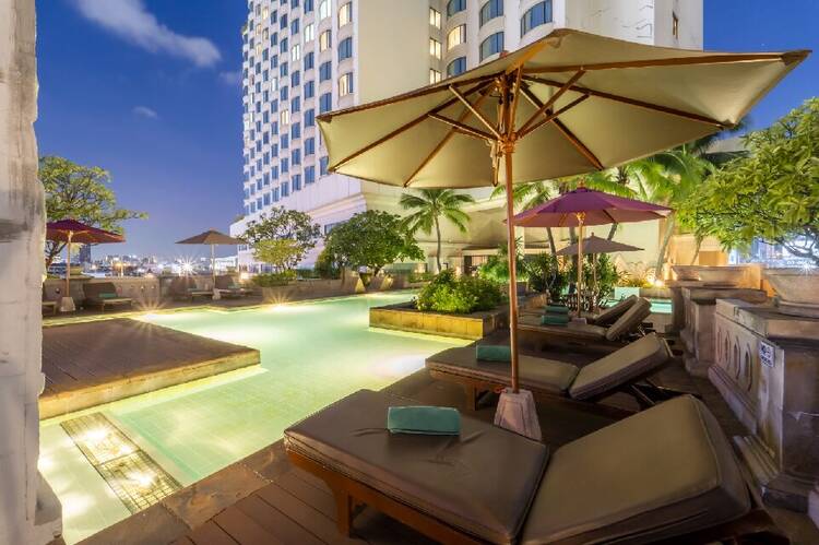 Century Park Hotel