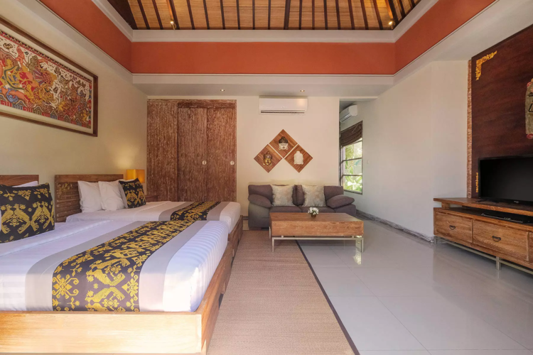 The Wolas Villas