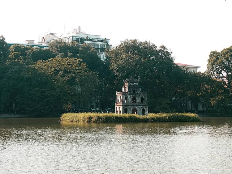 Hoan Kiem Lake