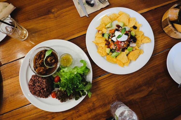 Costa Rica Welcome Dinner Generic