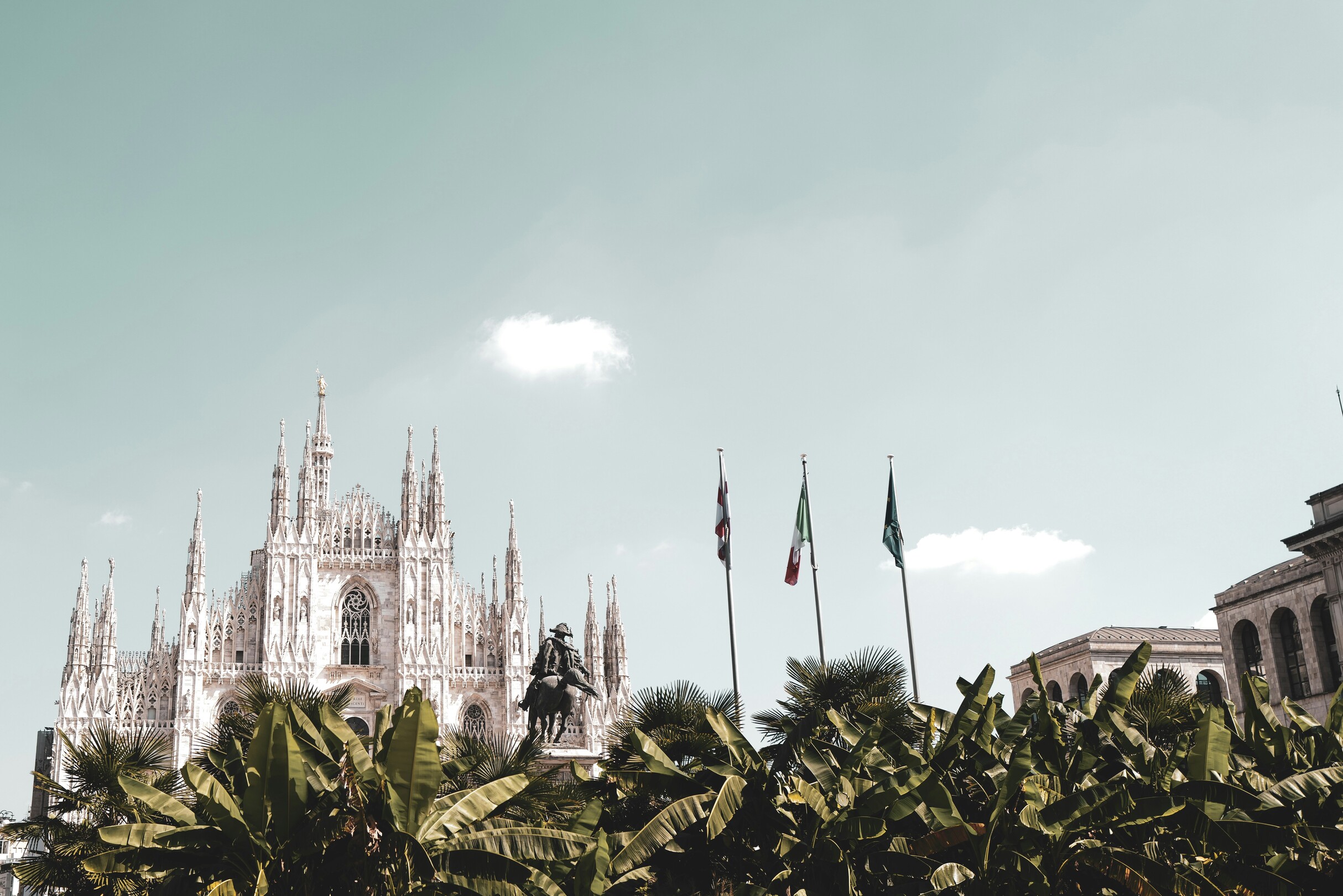 Milan flags - featured