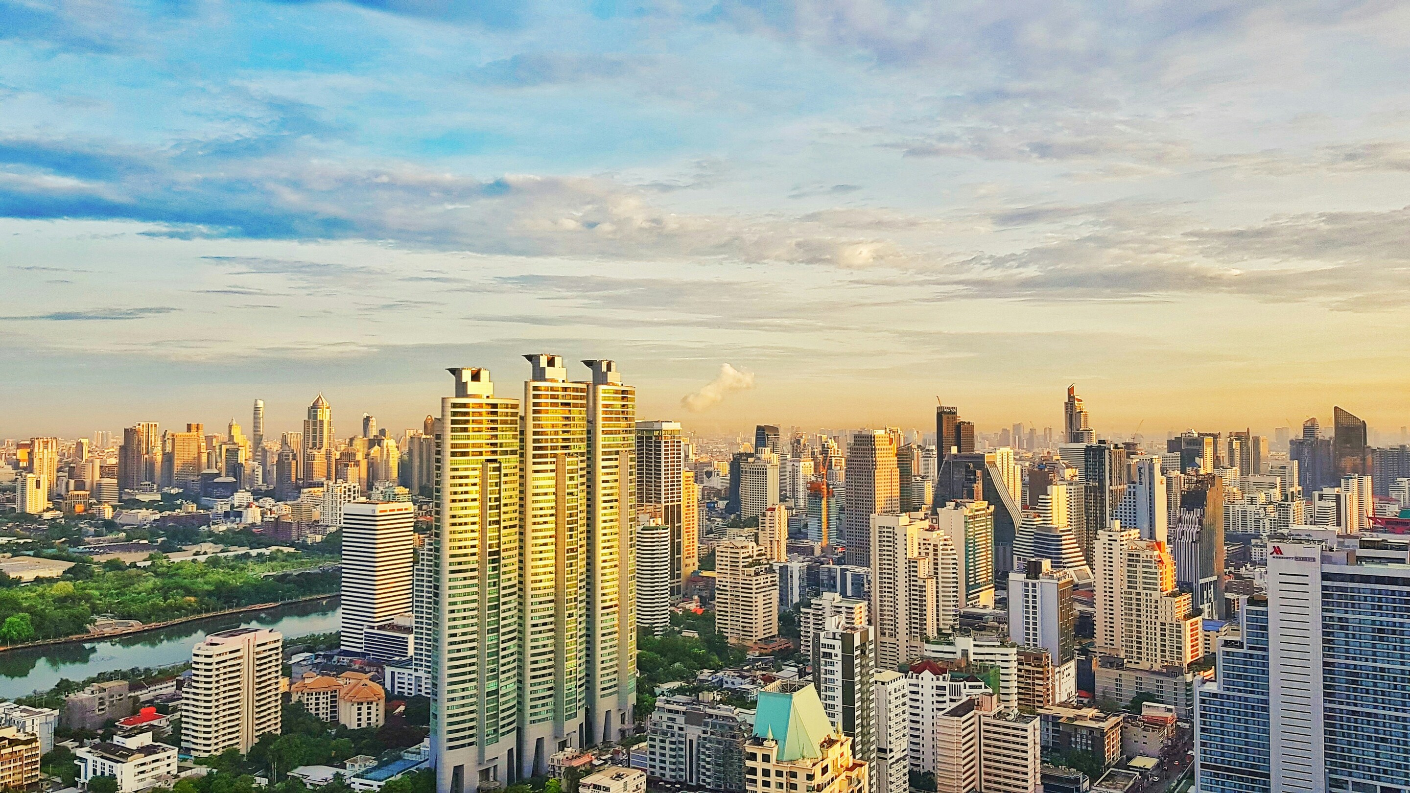 Bangkok Thailand sunrise feature