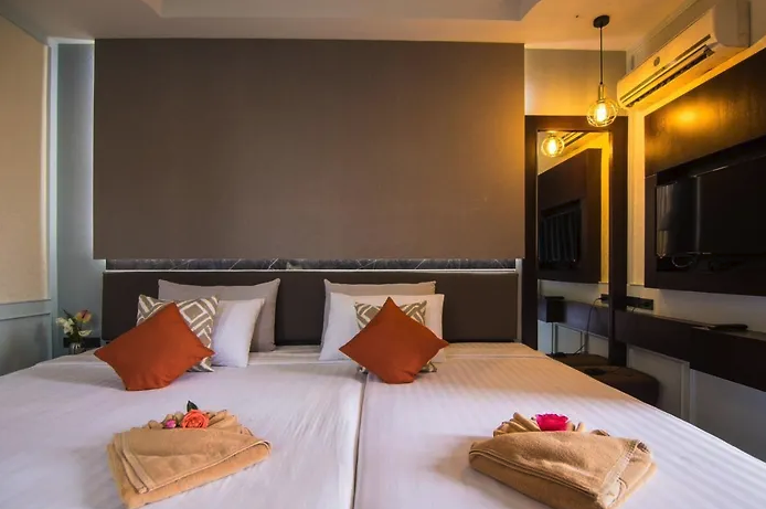Blue Lagoon Hotel Chiang Rai