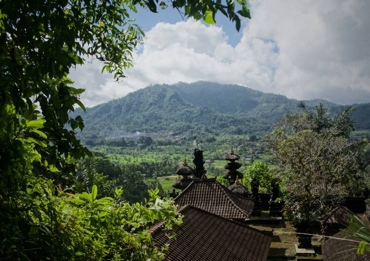 Sidemen, Bali