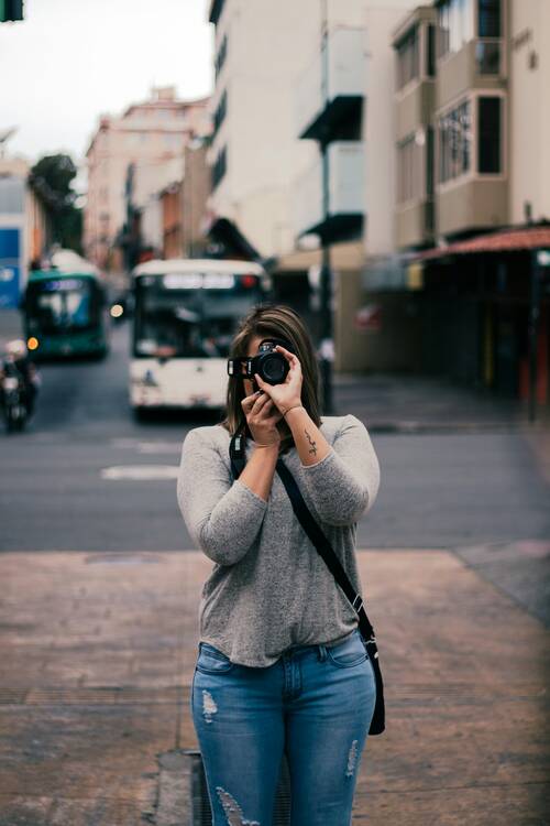 San Jose - woman with camera