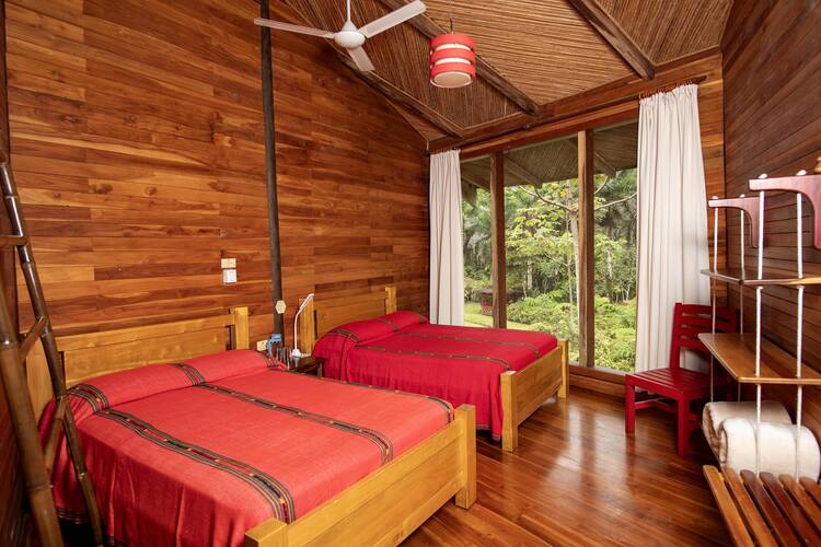 Macaw Lodge