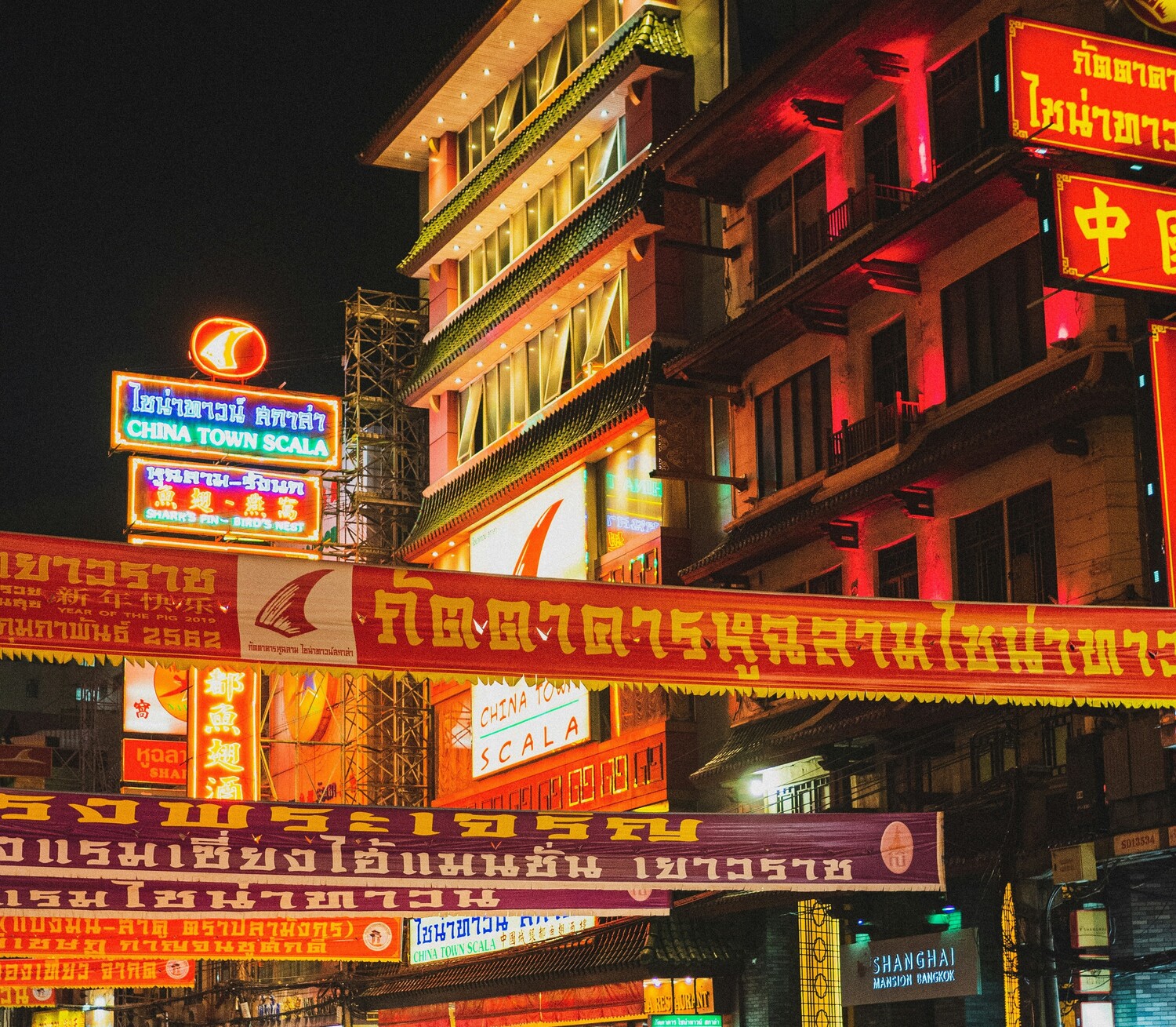 Bangkok streets - featured