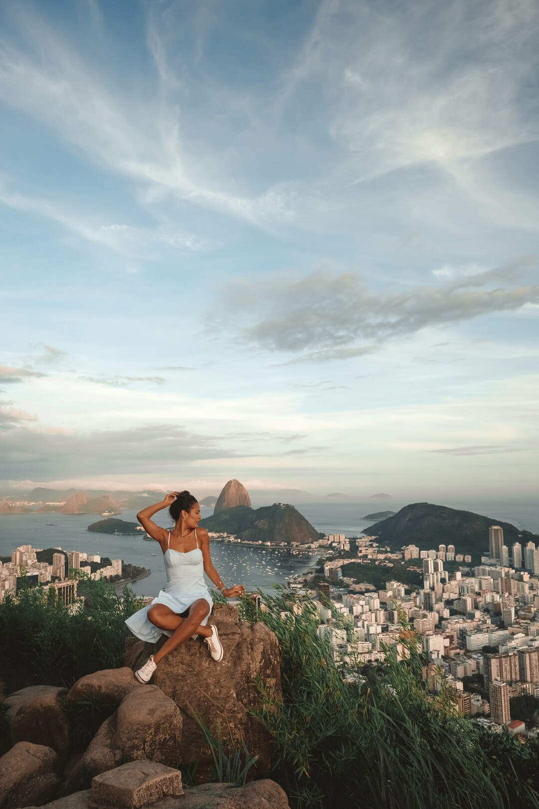 Rio Feature Woman Santa Teresa