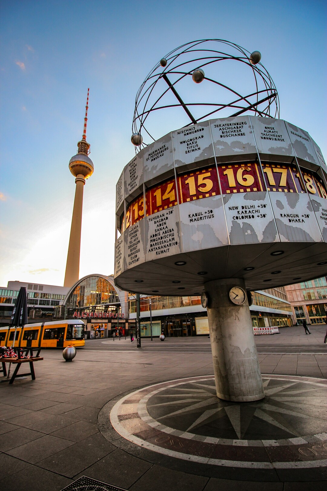 Alexanderplatz Berlin feature