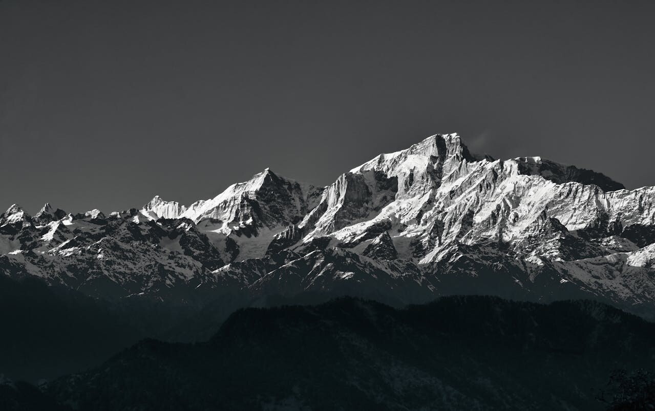 Kumaon Himalayas - India - feature