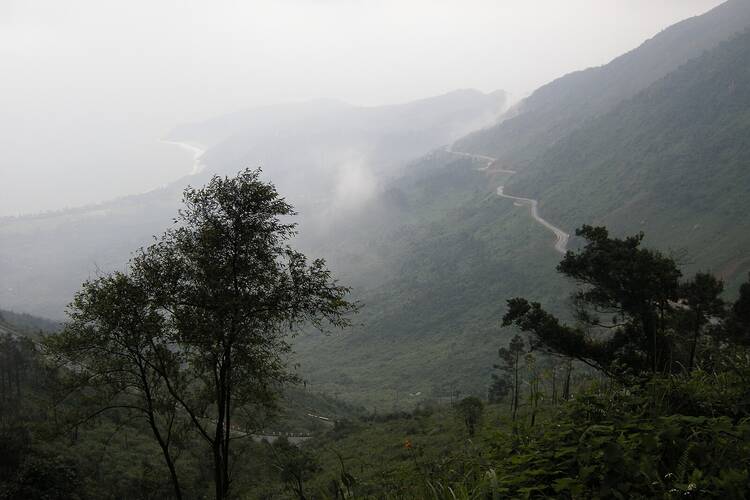 Hai Van Pass 