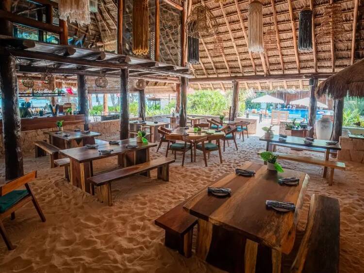 Ana y José Hotel & Beach Club