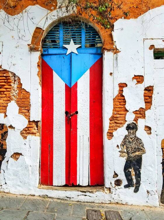 PR Flag in San Juan