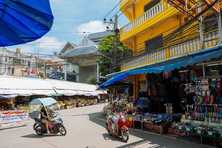 Mae Sai Market