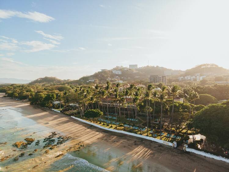 Tamarindo Diria Beach Resort