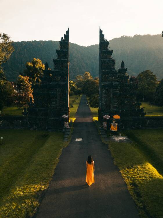Handara Gate