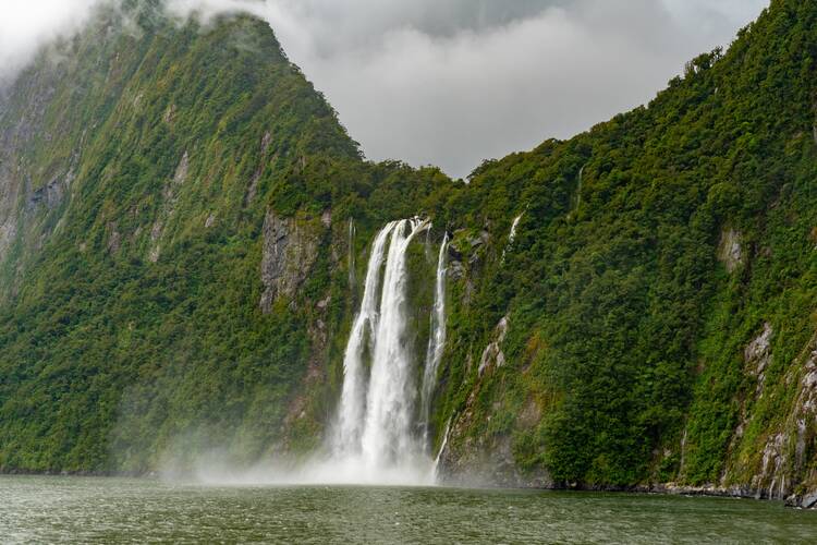 Mildford Sound, New Zealand
