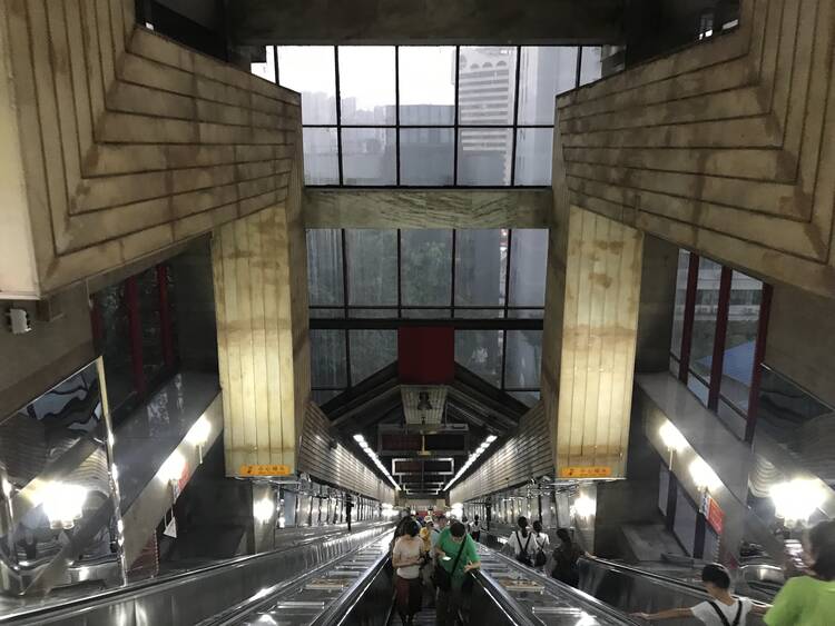 Crown Grand Escalator (Huangguan Escalator), Chongqing