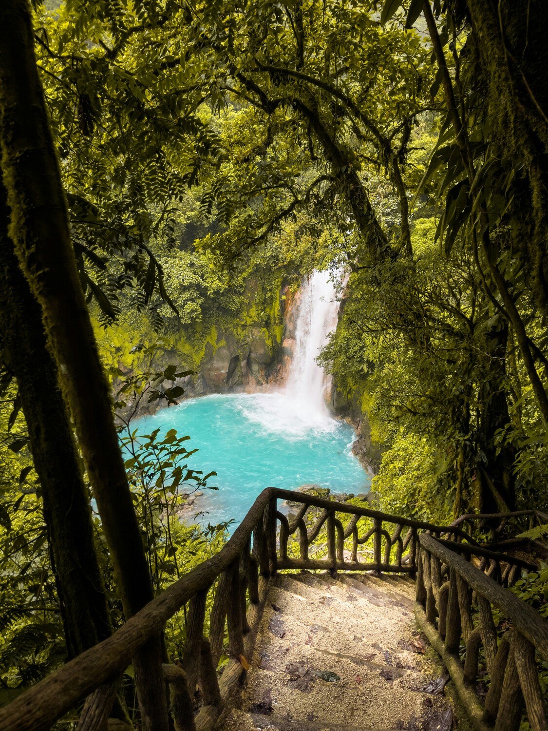 Rio Celeste - featured