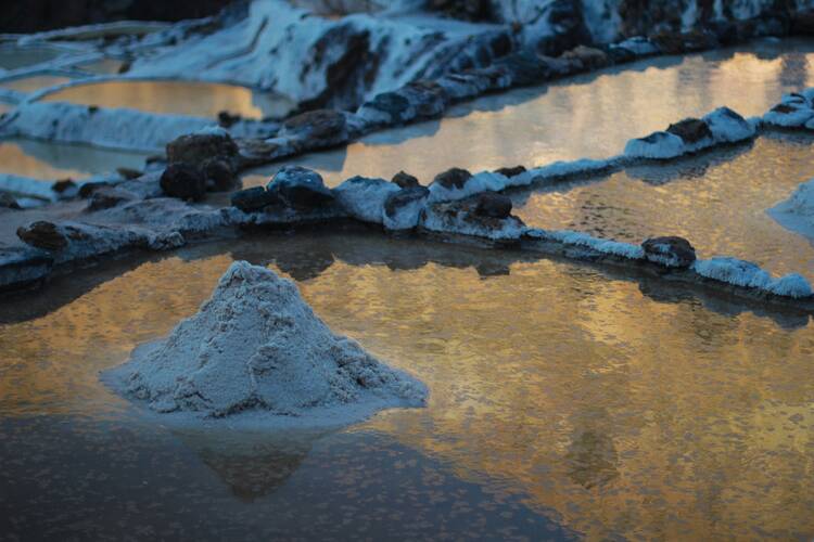 Maras Salt Terraces 