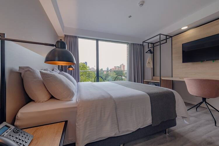 Lettera Hotel